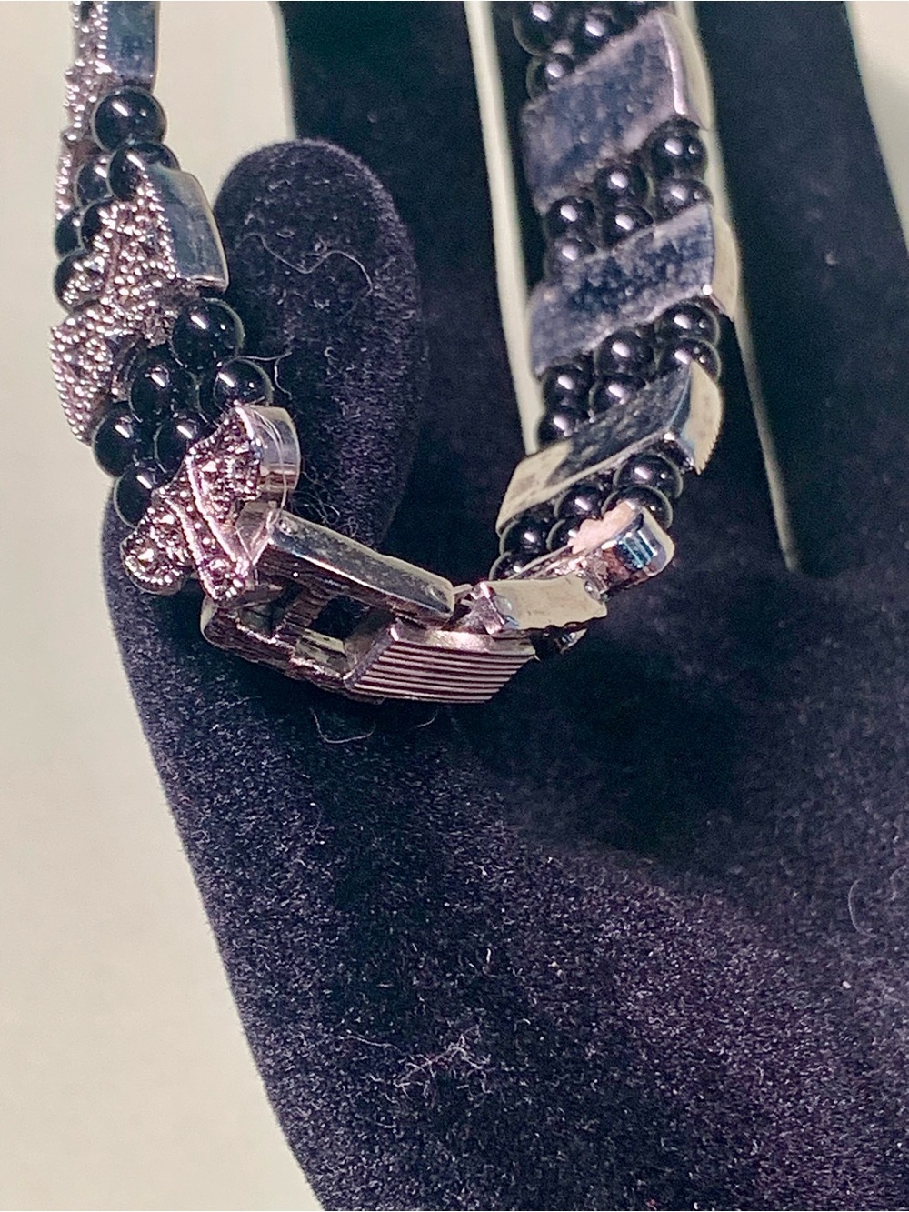 Black Bead Link Bracelet - Women's Fashion Jewelry - Picture 2 of 6